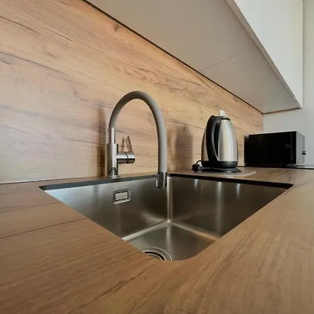 ゲストハウス Ellena ザダル